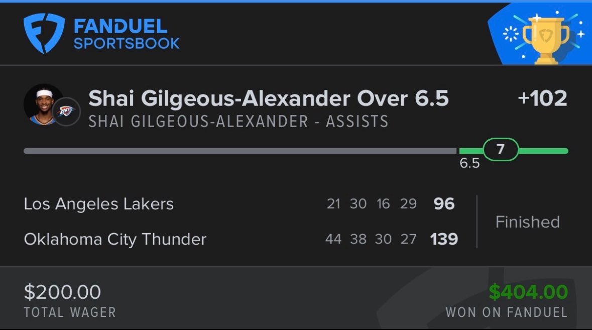 Fade Locks tweet media