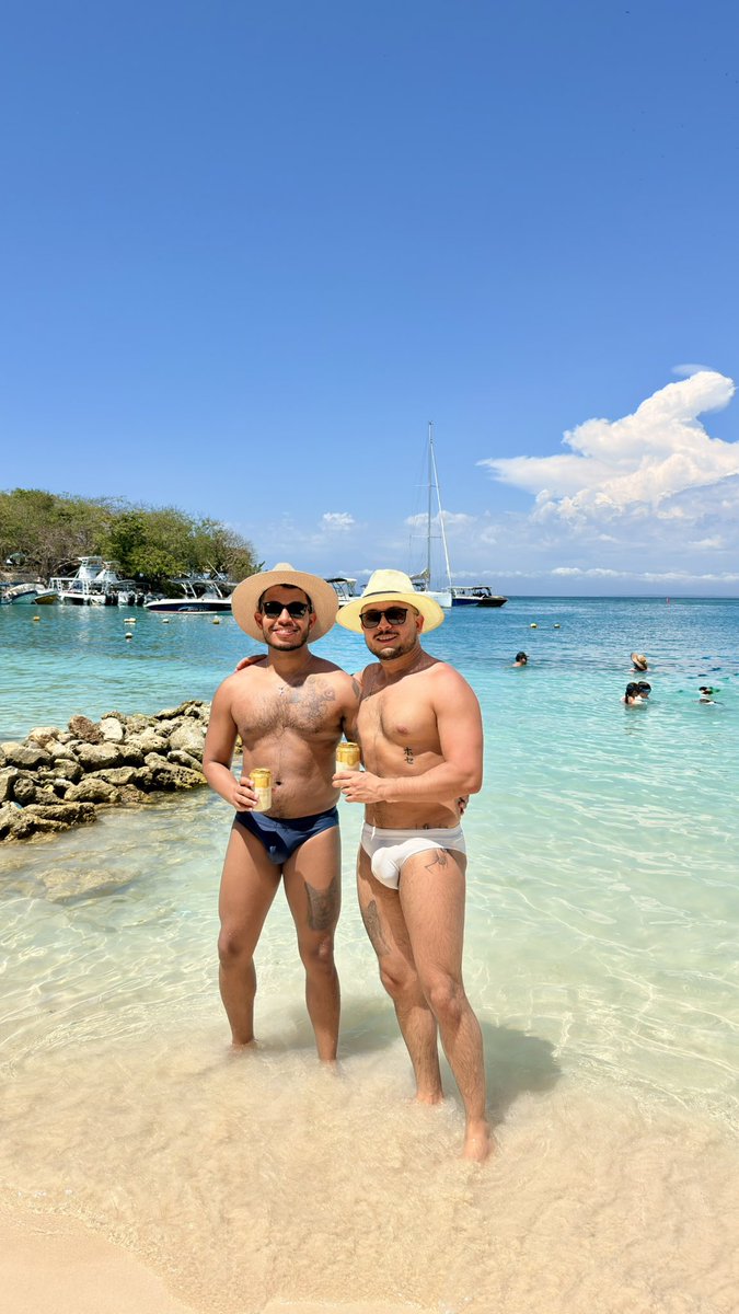 jose_233's tweet photo. Celebrando nuestro aniversario en las Islas del Rosario, Cartagena ♥️🇨🇴 https://t.co/UGNY8pDrRq