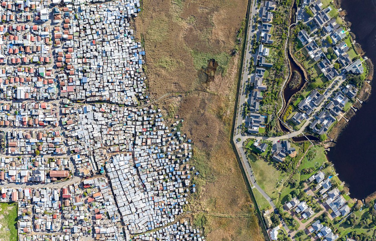 Radical_Nas tweet media