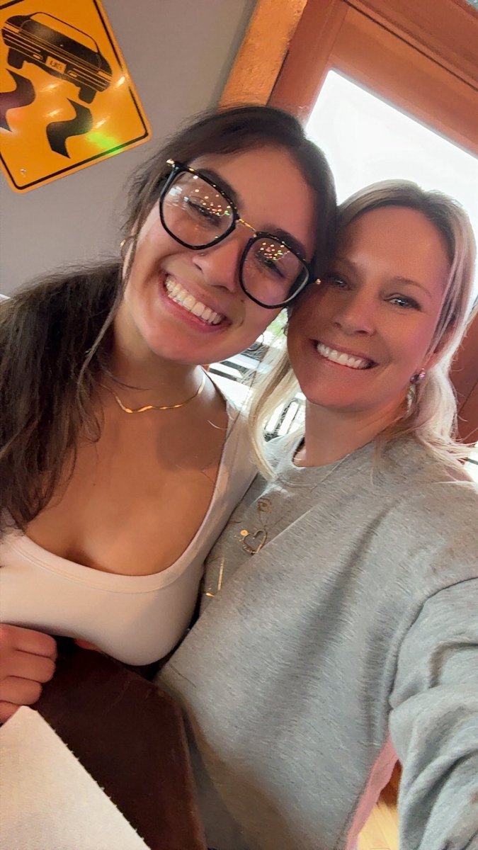 X-Ray Barbie💞; Sarah with an H (Mama Smoke) tweet media