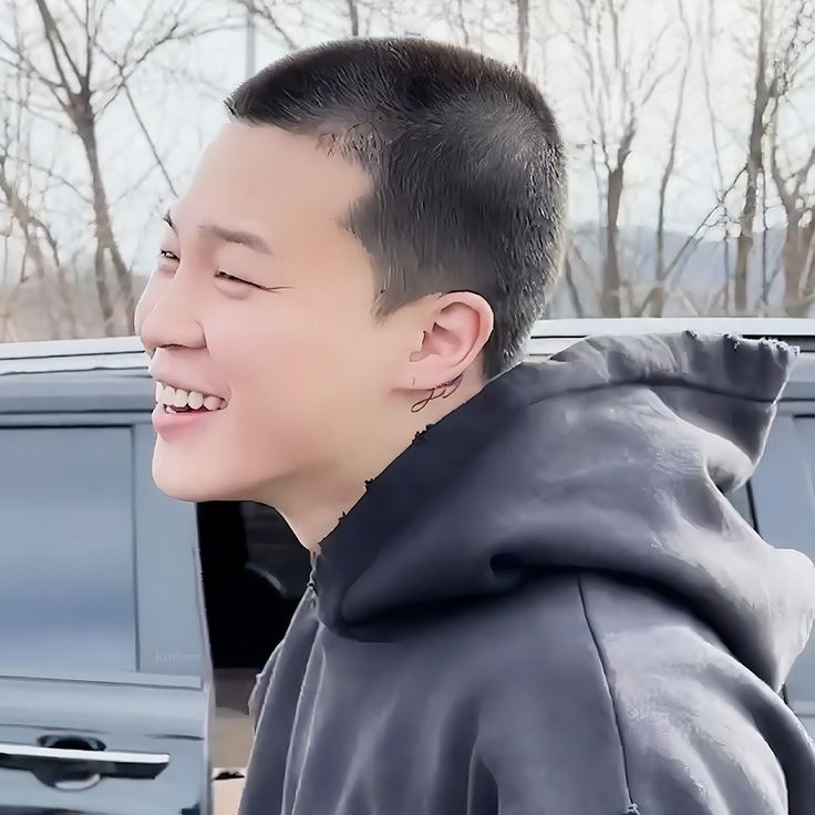 Chelle Belle 💜 BTS & ARMY tweet media