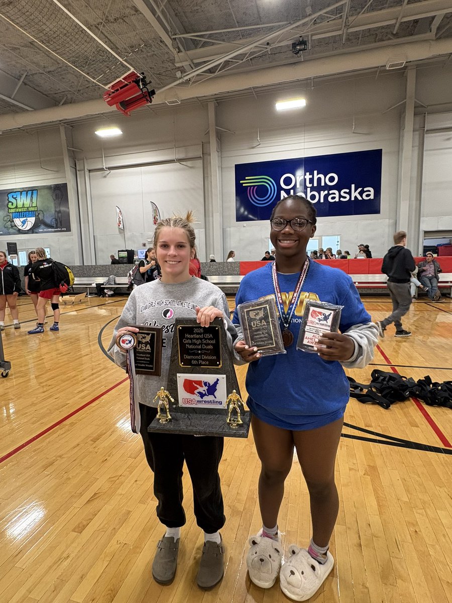 RRGirlsWrestle's tweet photo. A couple of studs getting the MVP at Heartland Duals. @AnkenyGirls 

#TogetherWeRise https://t.co/6ffyrhoE4r