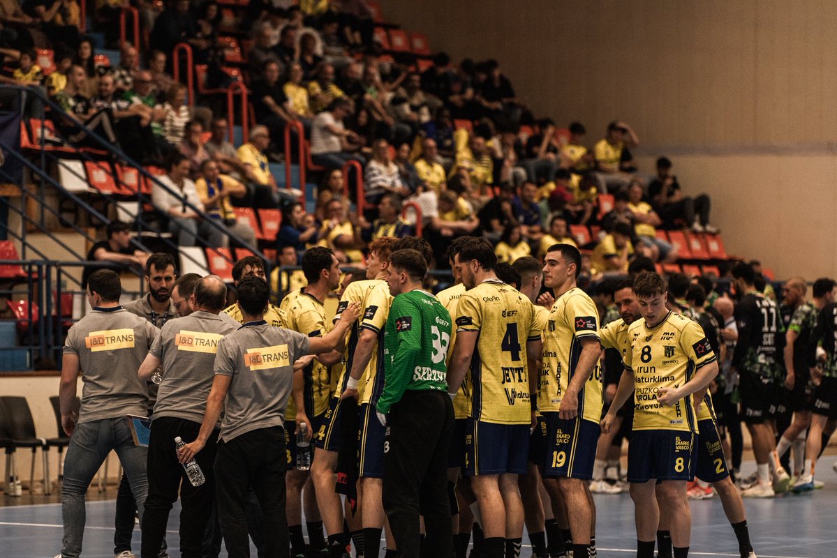 CD Bidasoa Irun tweet media