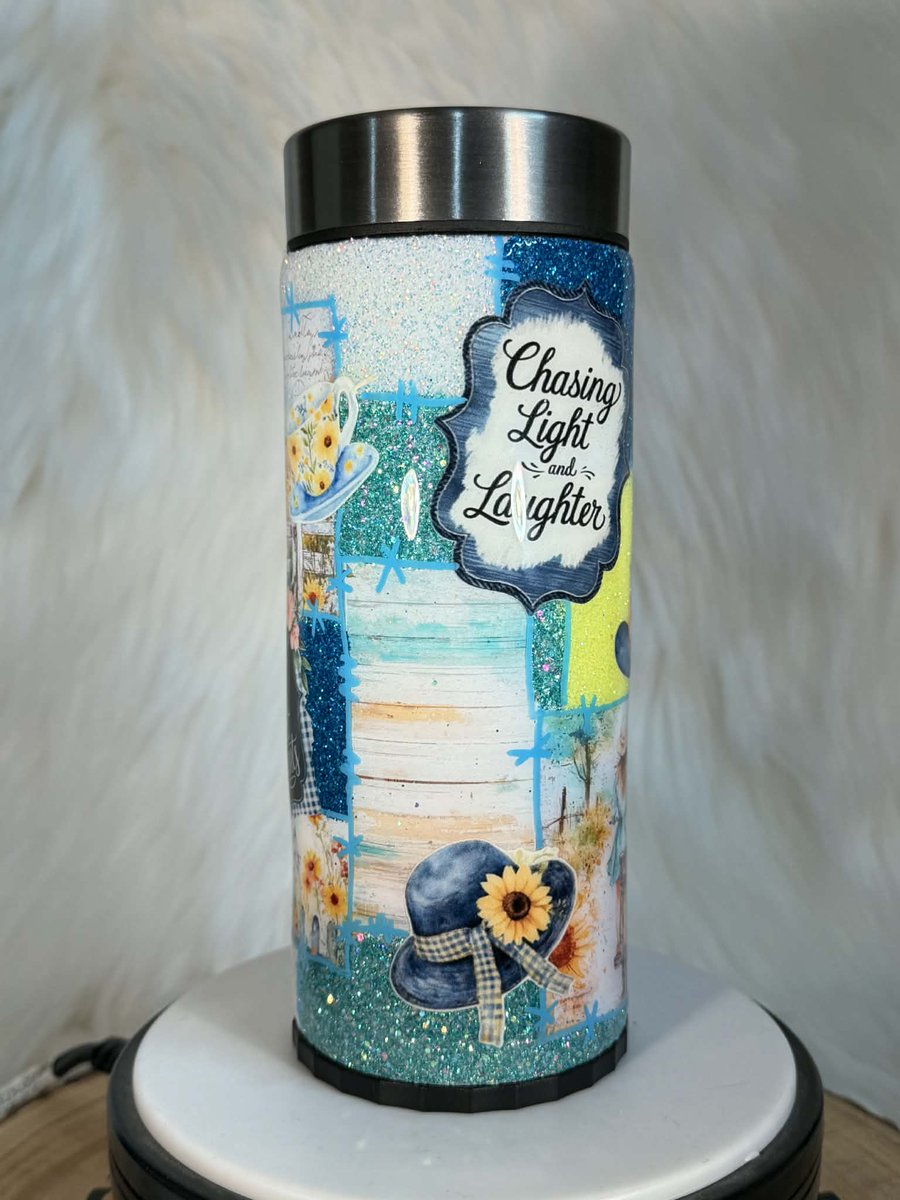 steelecreations's tweet image. Chasing Light and Laughter 12oz slim can koozie ready to keep your favorite beverage nice and cold this summer!
steelecreation.com/.../garden-12o…...
#summer #gardening #summertime #summer2026