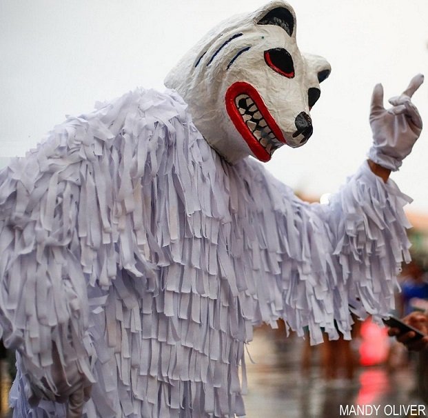 Lara ✨ tweet media