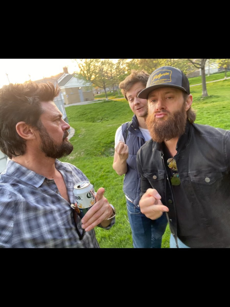 𝙹𝚎𝚗𝚜𝚎𝚗 𝙰𝚌𝚔𝚕𝚎𝚜 𝙵𝚊𝚗𝚙𝚊𝚐𝚎 tweet media