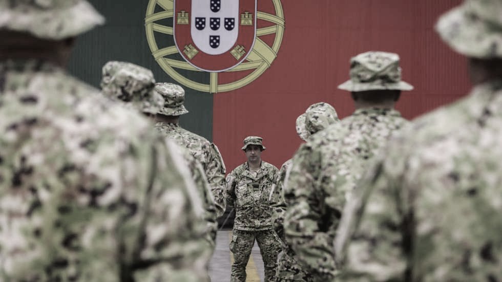 Questiona-te tweet media