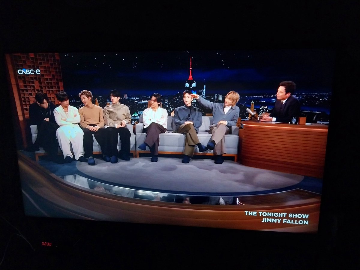 min⁷ ⊙⊝⊜ ARIRANG tweet media