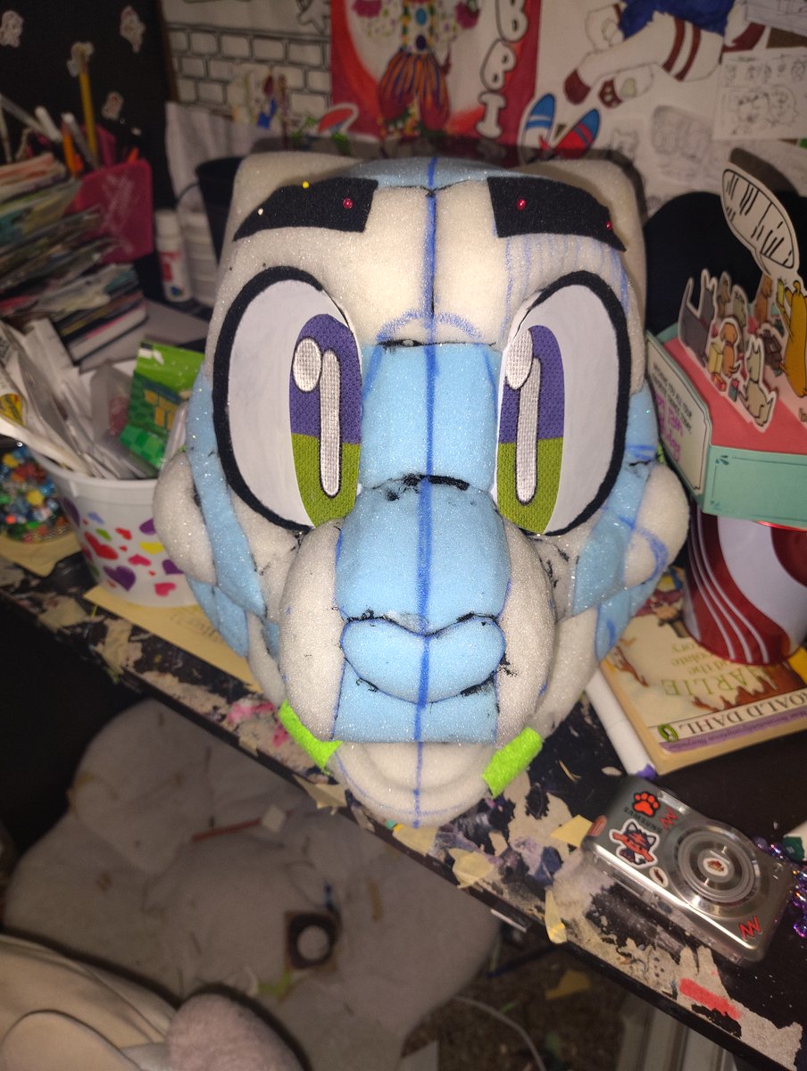 SSSchnitzel's tweet photo. Currently working on another fursuit!! :D this ones gonna be my sona PJ, and its my 4th suit so yea i think im getting better😭#furry #fursuit #fursuitmaking (dont mind my room...🥀🥀) https://t.co/iK0JaBFhZm