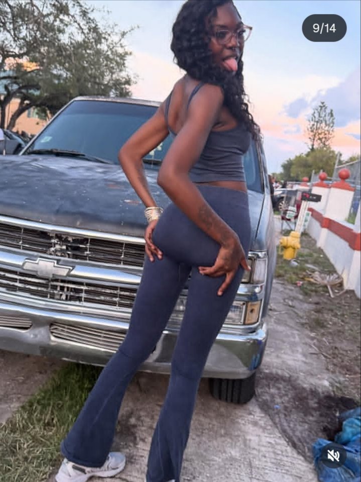 steph🖤 tweet media