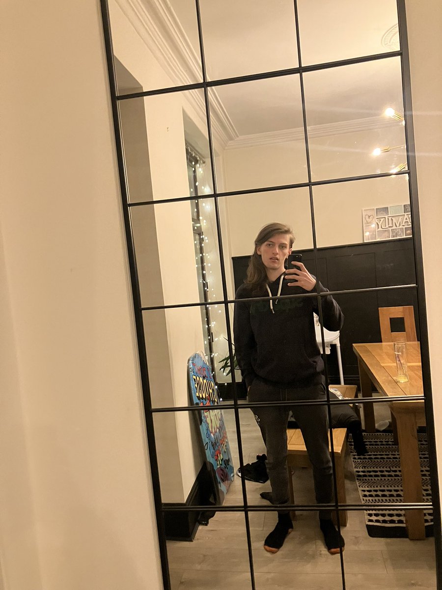 Lewis 💚 🇬🇧 tweet media