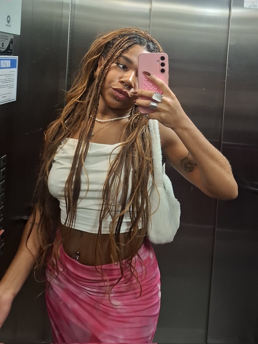 perla negra tweet media