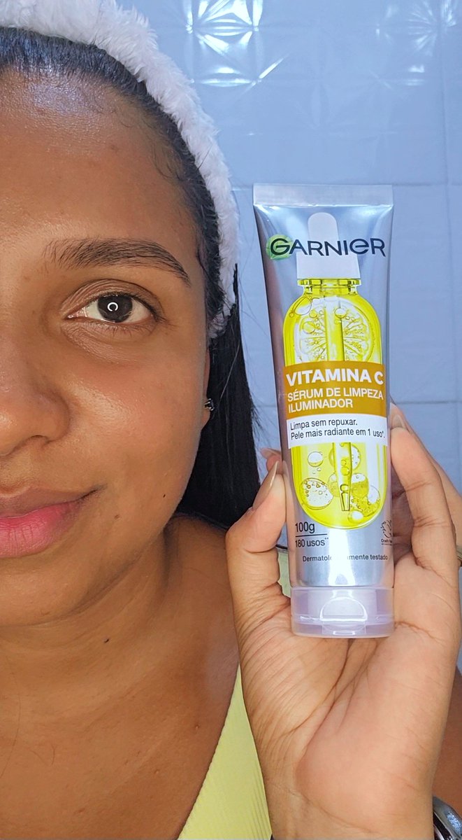 bragale20's tweet photo. Hoje testei o novo SérumNete de @garnierbrasil e simplesmente AMEEEEI 💛
➡️ https://t.co/8ARLSHuRDs https://t.co/MvQcHrd8T7