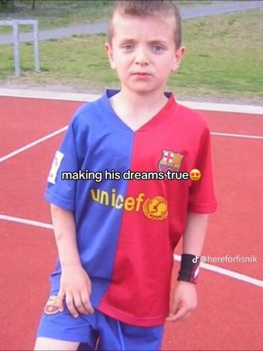 l'Asllani català🇽🇰 tweet media