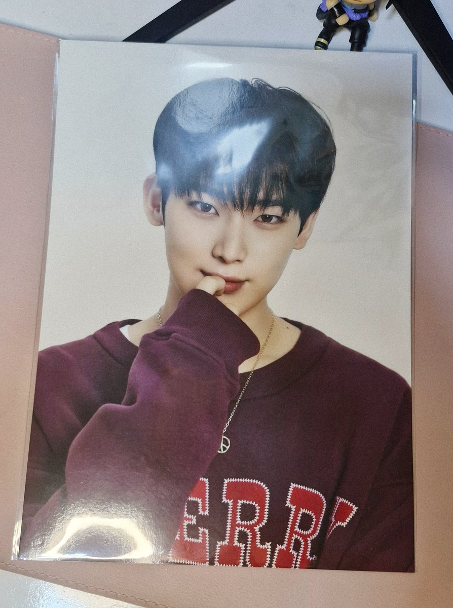 eves ۶ৎ tweet media