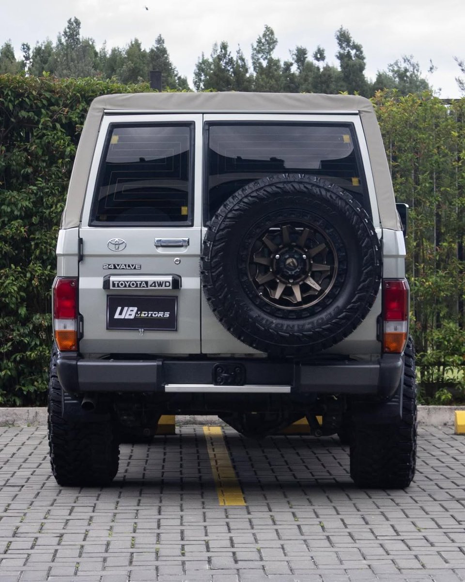 Nocarcontext tweet media