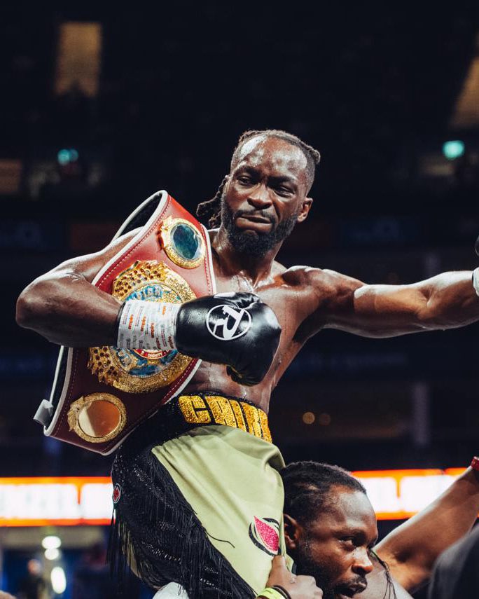 Frank Warren tweet media