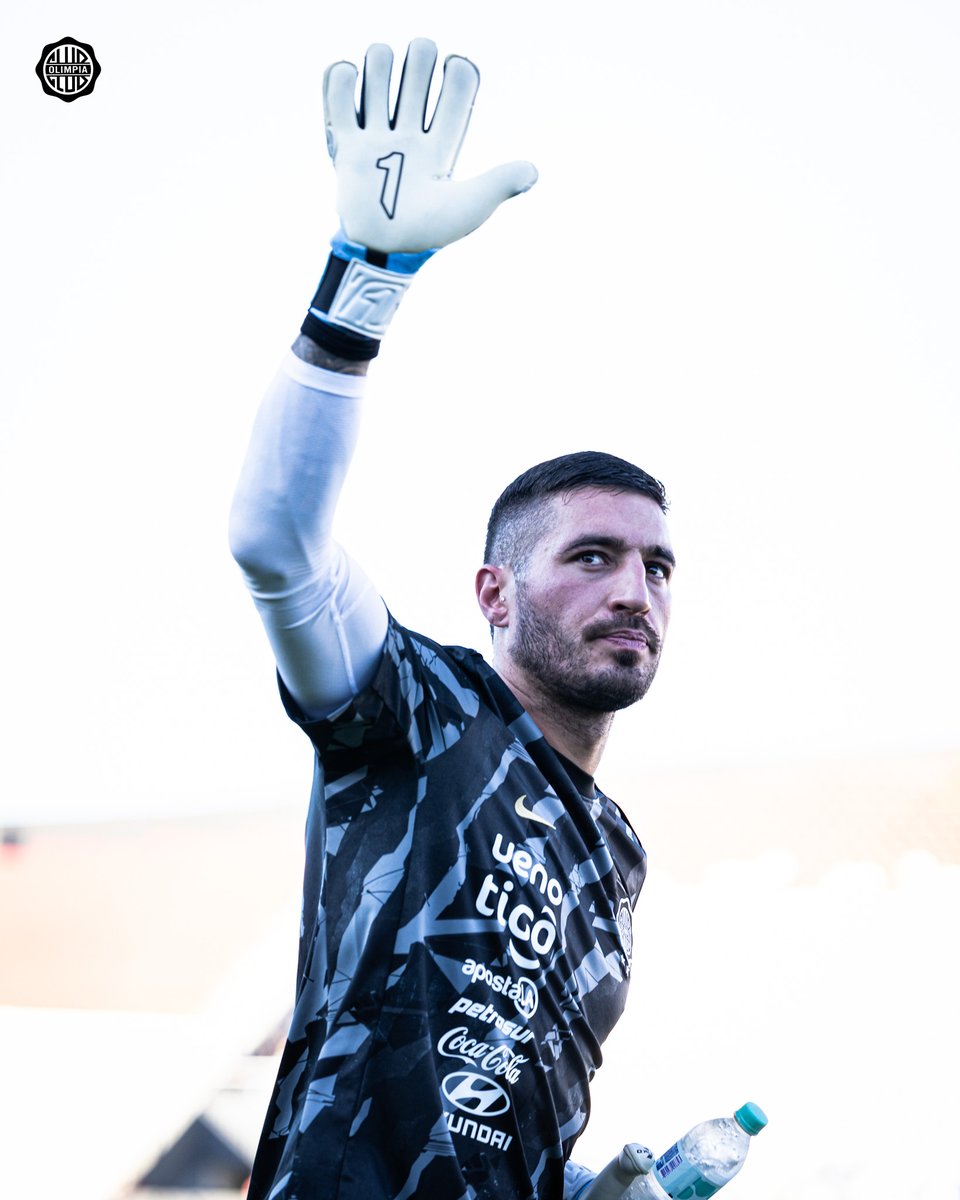 Club Olimpia tweet media