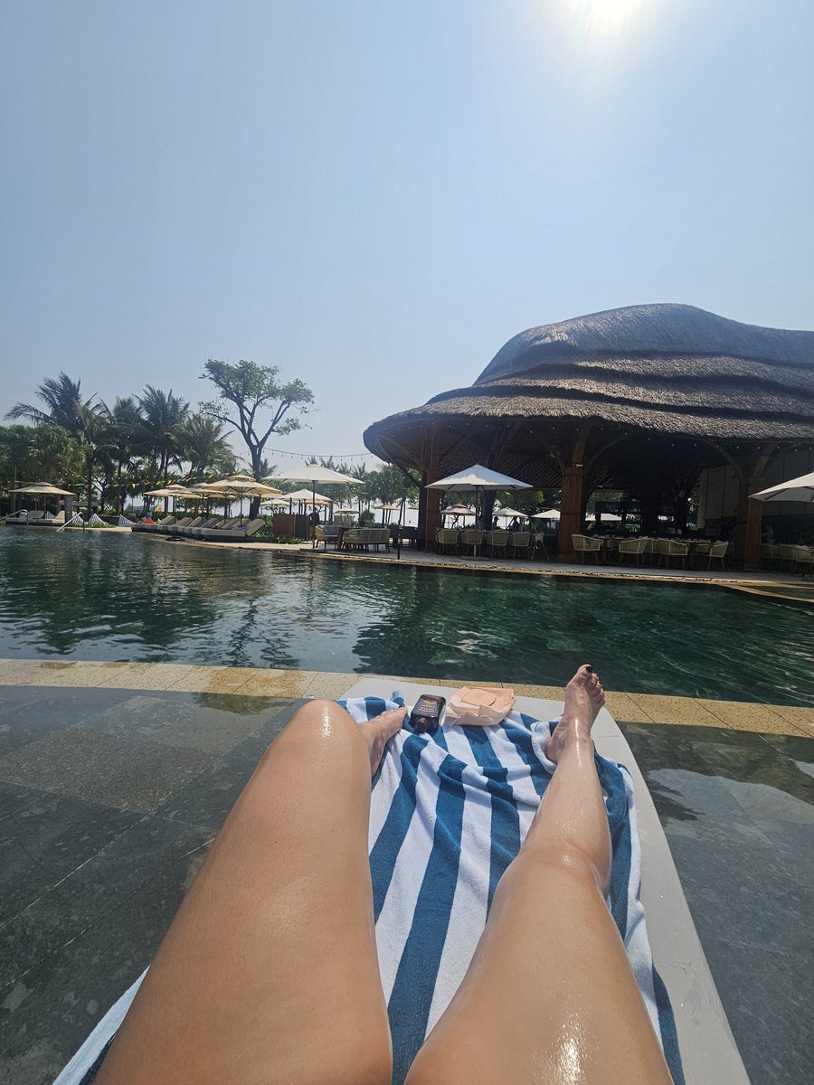 캐달기🕯 tweet media