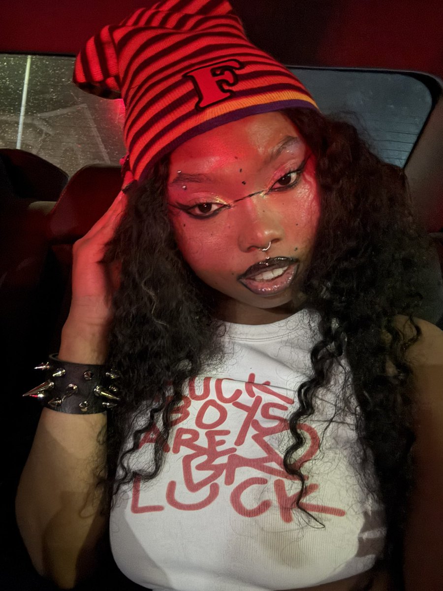 ms.badlike tweet media