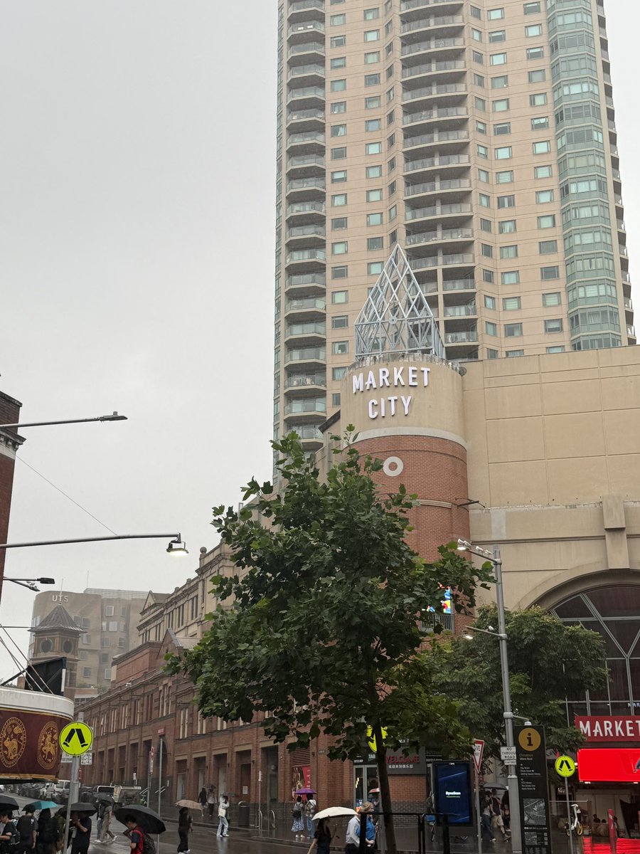 옹바 tweet media