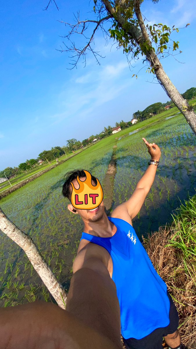 Topisayabundar tweet media