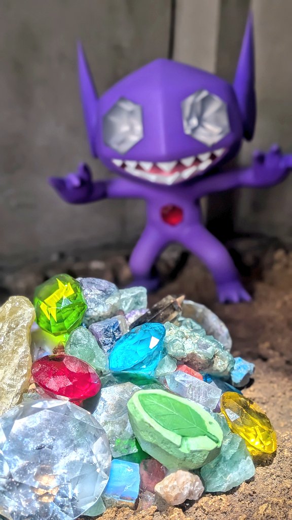 ものとん tweet media