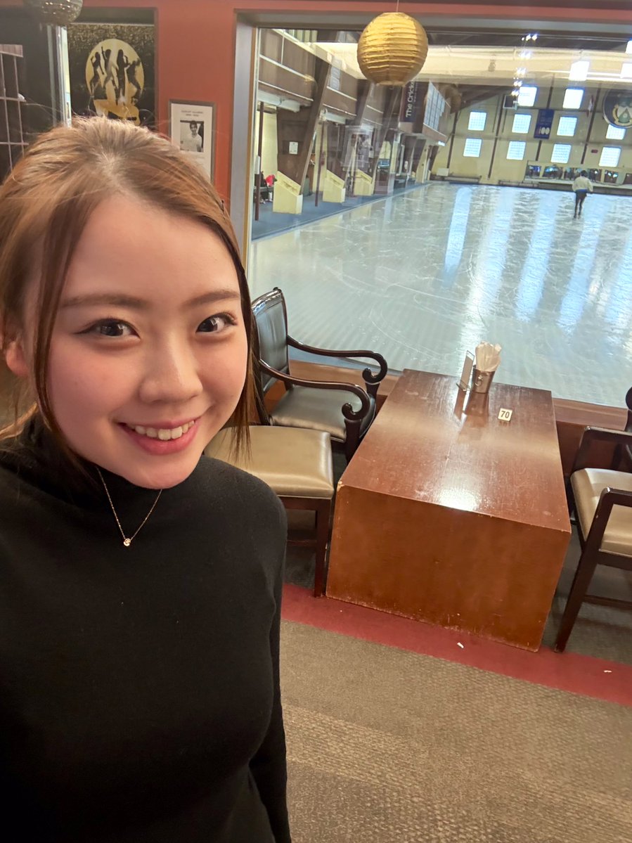 Rika Kihira 紀平梨花 tweet media