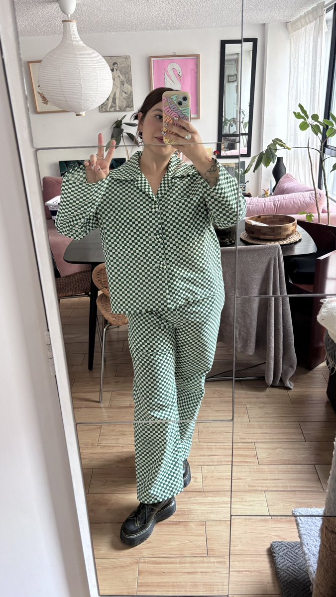 ✿ vika alvarez °•*⁀➷ tweet media