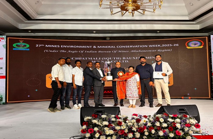 NALCO_India's tweet image. Celebrating excellence in sustainable mining! At the Mines Environment &amp;amp; Mineral Conservation Week ( #MEMCW ) 2025–26 Final Day &amp;amp; Prize Distribution Ceremony held in #Bhubaneswar under the aegis of IBM-Bhubaneswar region, our Panchpatmali #Mines (Central &amp;amp; North Block and South