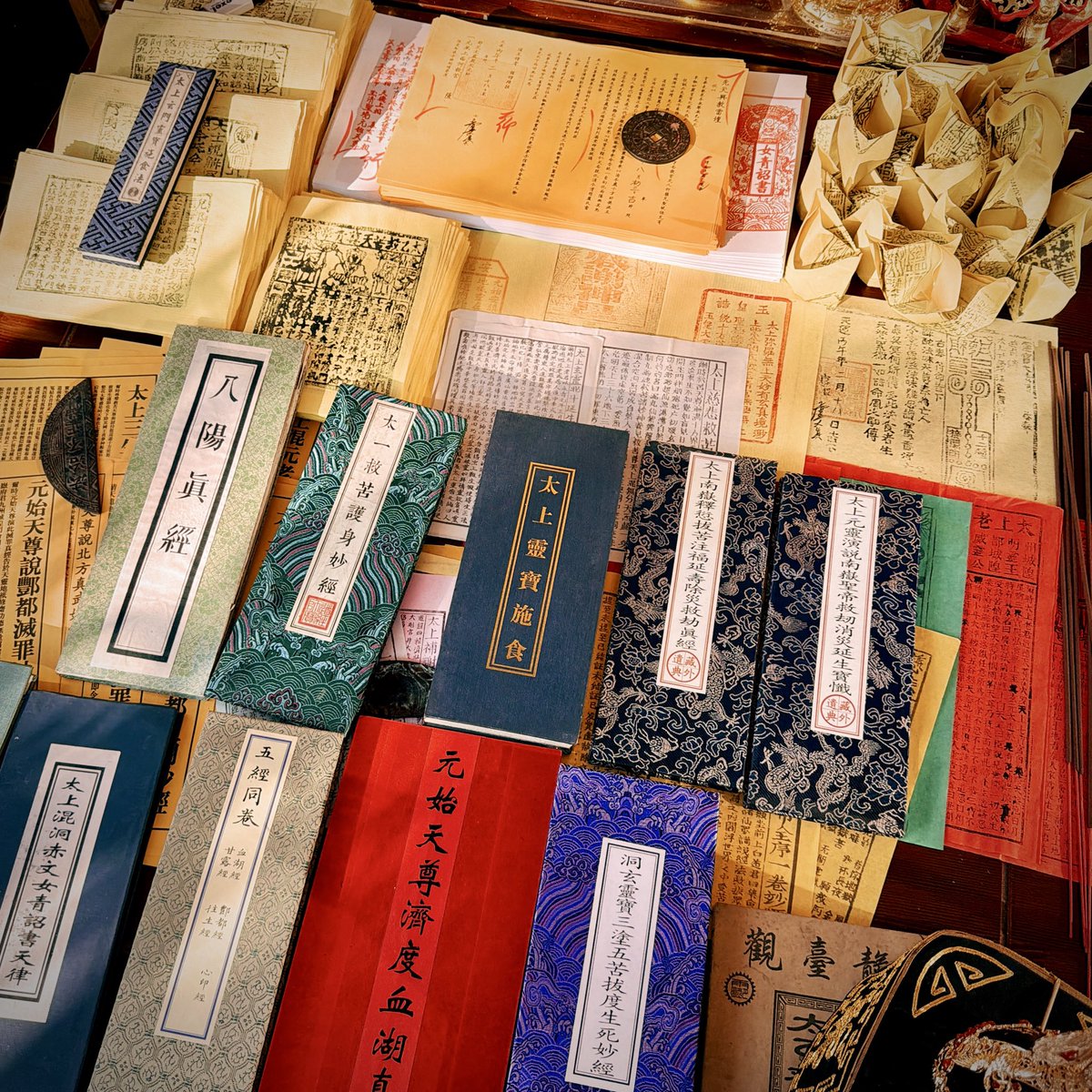 點燭先生 tweet media