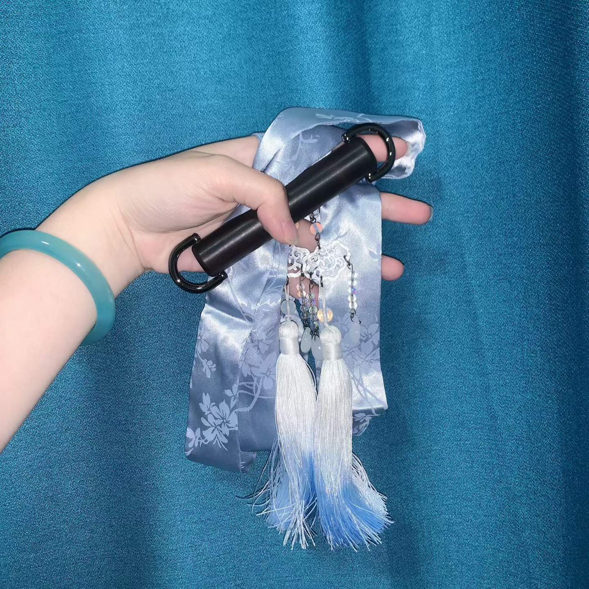 디스토피아 tweet media