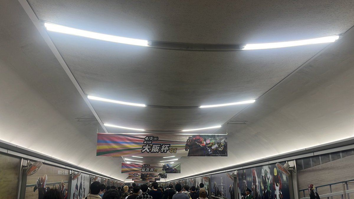 つむすと tweet media