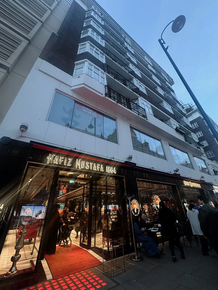 Sameer Siddiqui #TaxTheRich tweet media