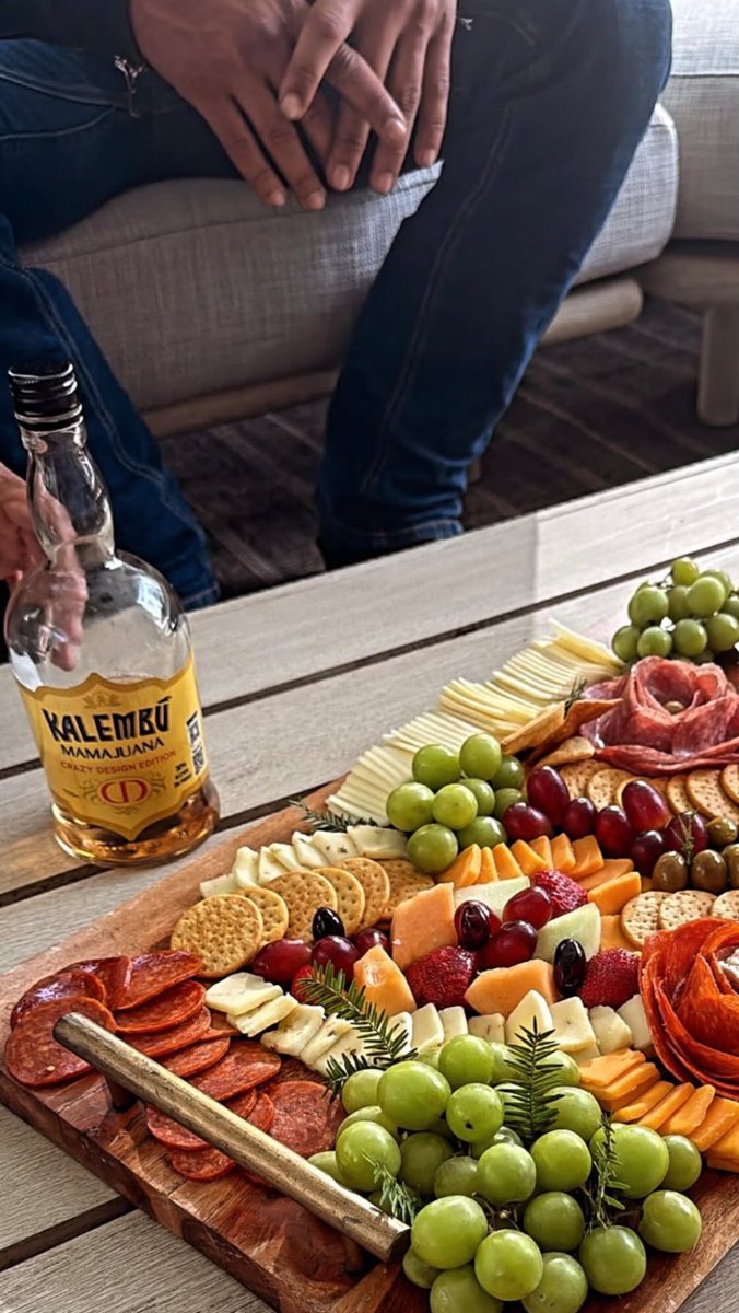 Caramelo_kingdom tweet media