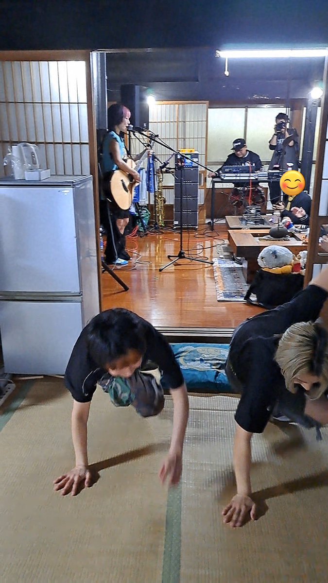 りさボルト☕️🐄🚗🚃 tweet media