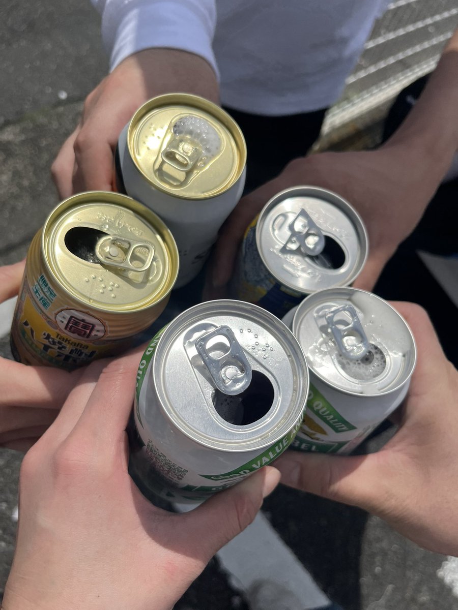 かずり tweet media