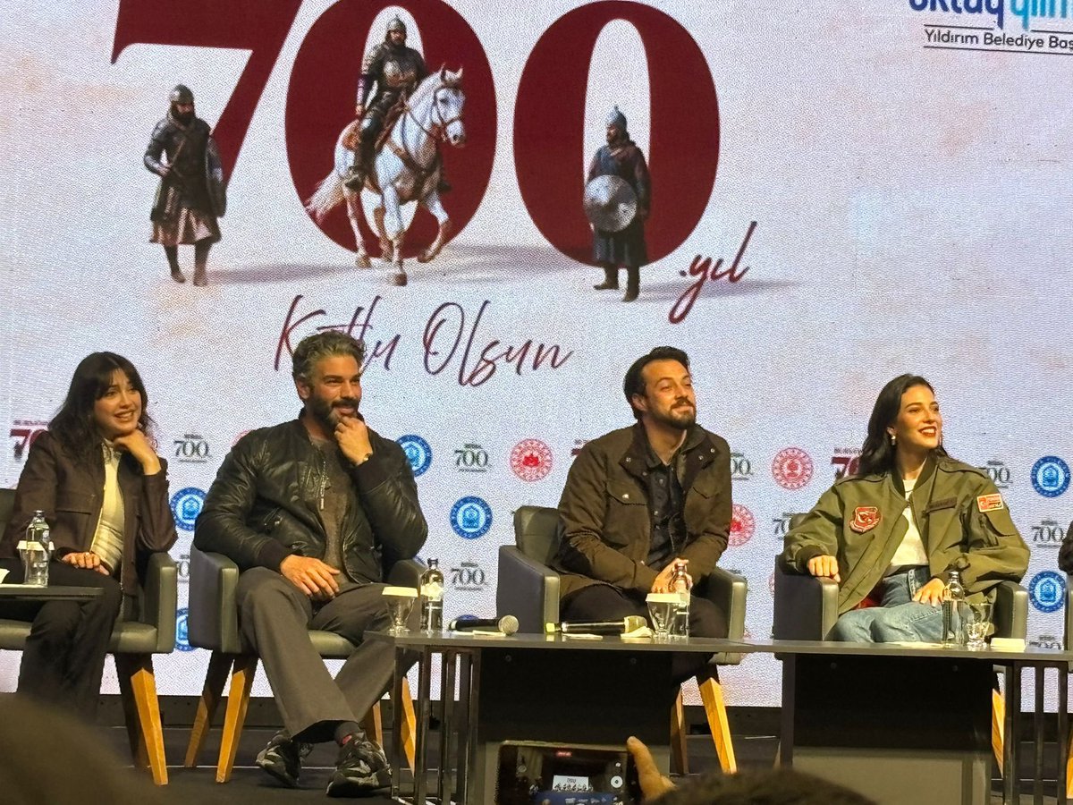 Hasna🇲🇦 tweet media