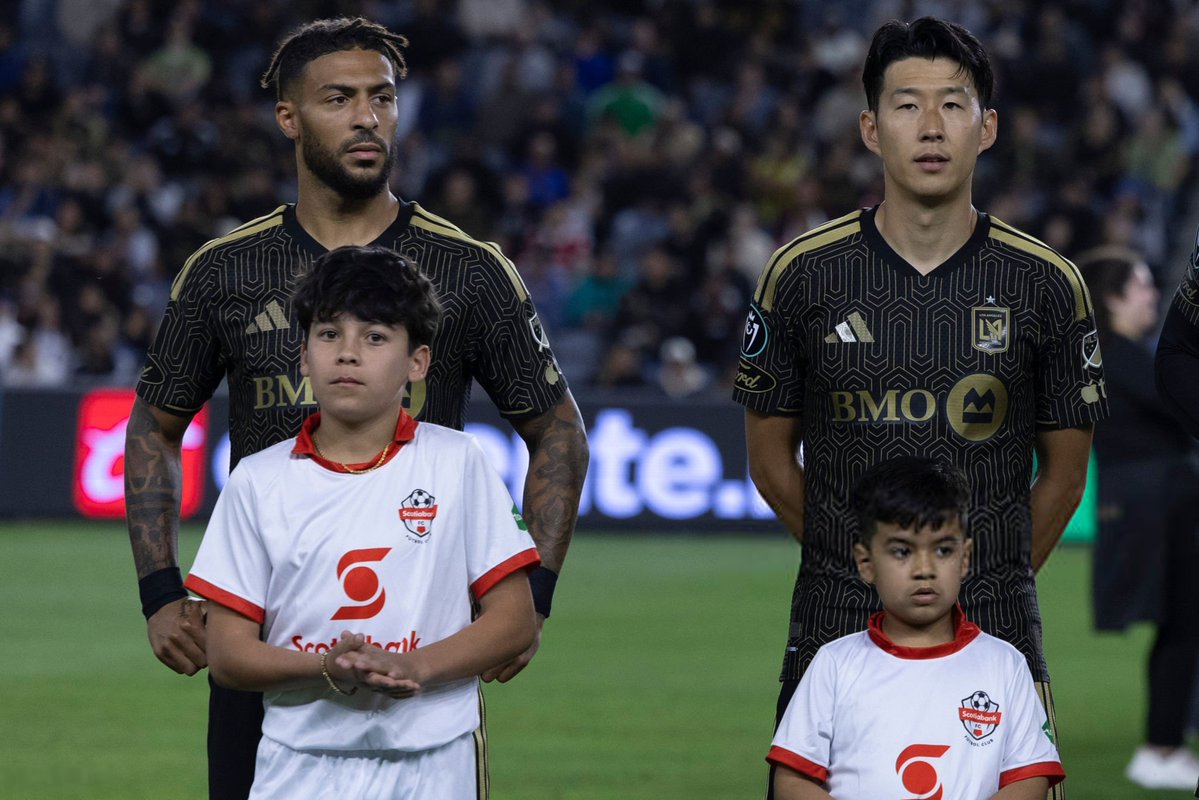 Instant Foot ⚽️ tweet media