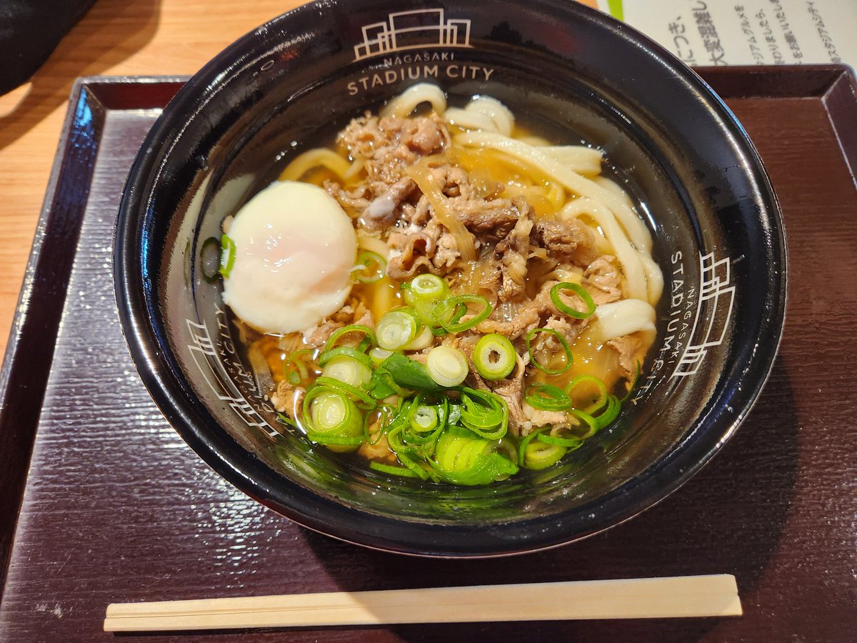 ヴァル tweet media