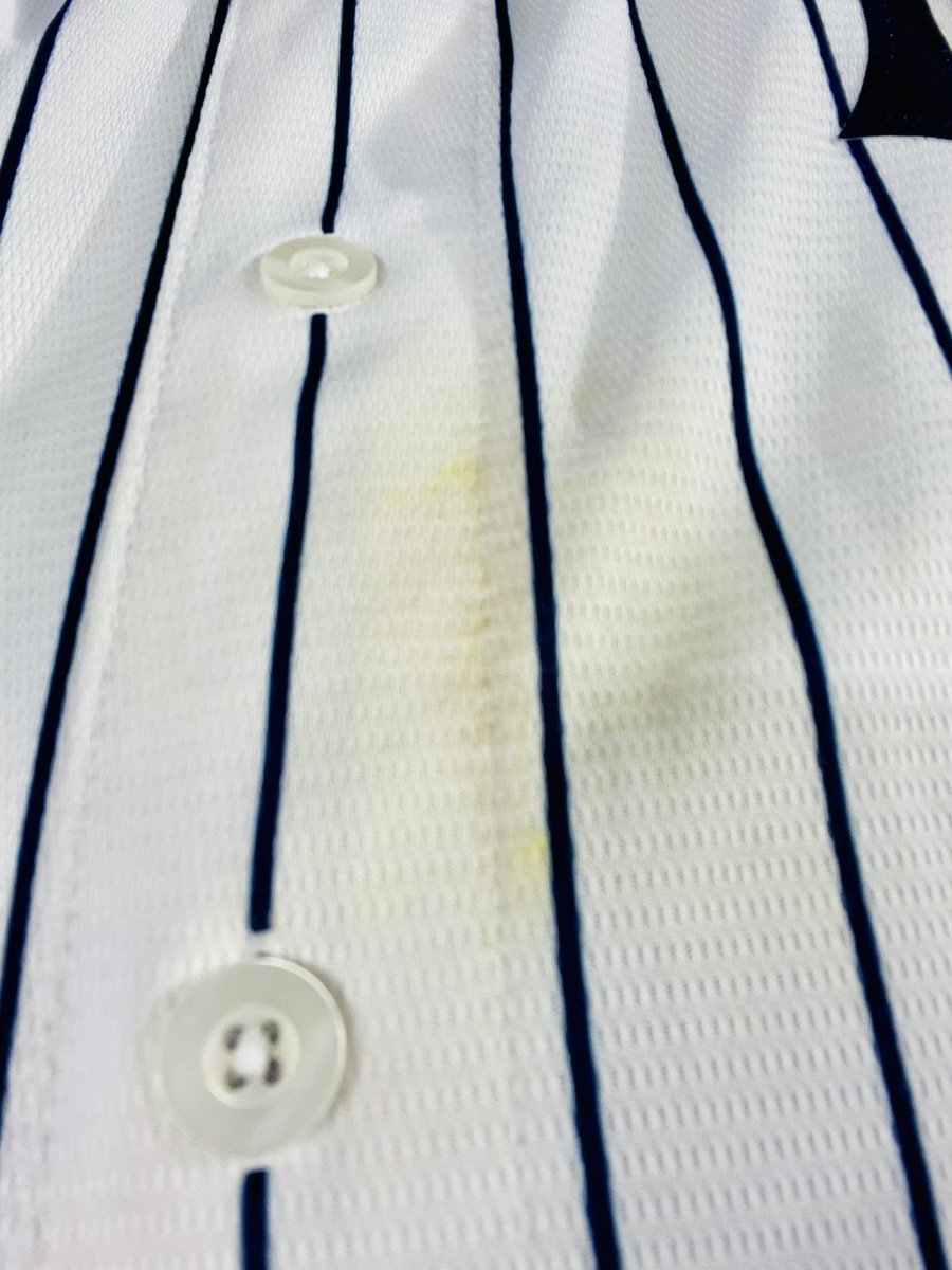 Yankees Stonewall Pride tweet media