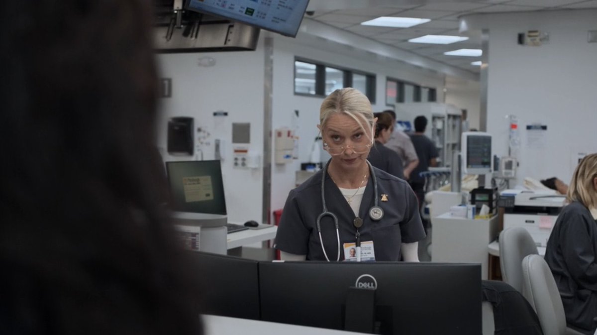 La paciencia que tiene esta mujer te amo Dana sos el mejor personaje de la serie no te valoran lo suficiente #ThePitt