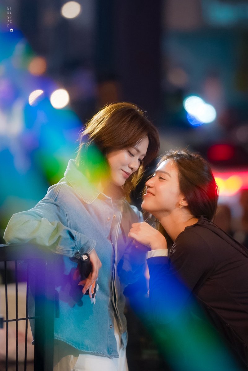 𝑀𝑖𝑘𝑎 tweet media