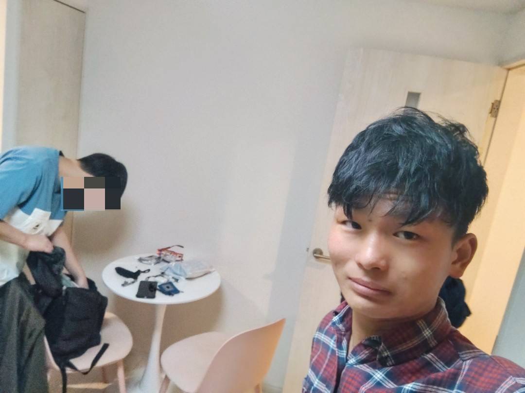 ouccracer's tweet photo. 新2回生最後の紹介！！
4人目の紹介いきます！
①山田歩豊
②工学部環境エネルギー工学科2年
③テニス部
④1年目
⑤MADONE SL5
⑥鳥人間

空を飛ぶ前に、まずは地上のレースを荒らしに来たらしい。
自転車部の勢力図を塗り替えるダークホースとなるのか！？ https://t.co/0eT21MV7sH