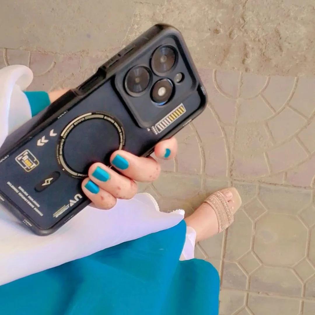 Bestie-# tweet media