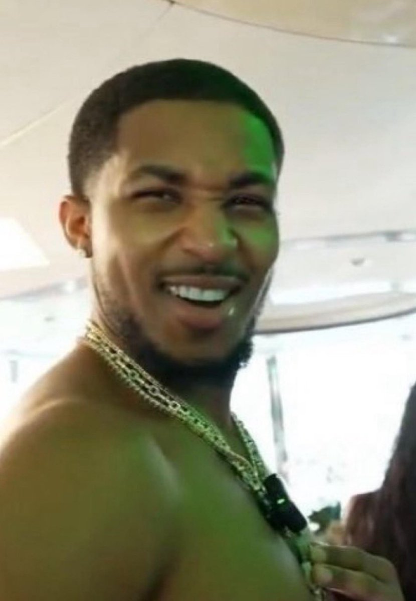 WhyKay🎎 tweet media