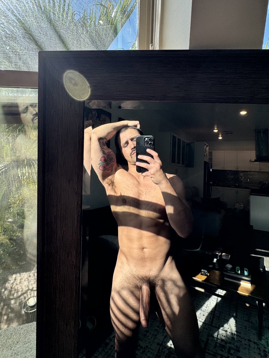 Symon Uncut tweet media