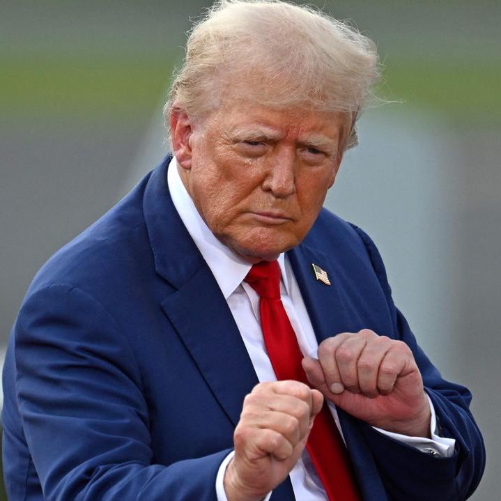 CryptoNewsHntrs's tweet image. 🚨 JUST IN 🚨

ODDS OF PRESIDENT TRUMP BEING IMPEACHED BY JAN 1, 2028 RALLY TO 74%!!
(Per Kalshi traders)

#Trump #Impeachment #Politics #Kalshi