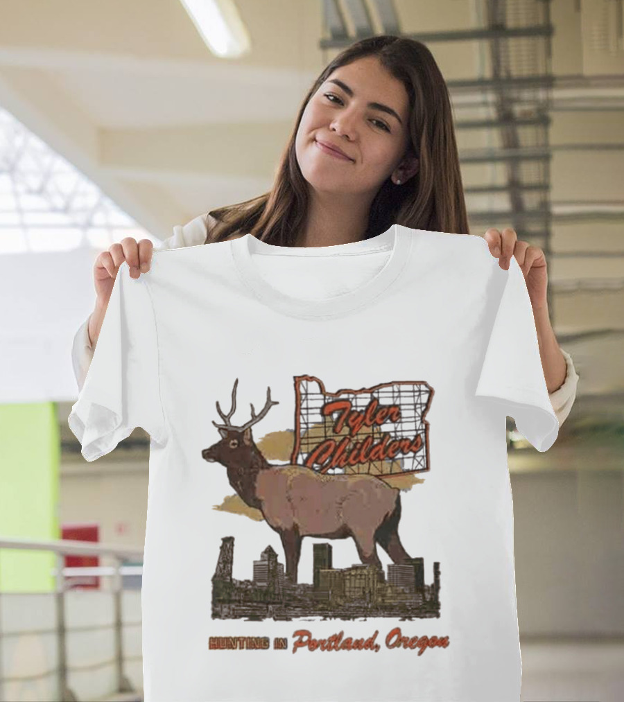 shirtkaya's tweet image. This one’s been on my mind: that Tyler Childers Hunting in Portland Oregon Elk Skyline T-Shirt really captures the vibe of the outdoors. It makes me want to hit the trails again! shirtkaya.com/product/t-shir…

#TylerChilders #ElkHunting #OutdoorLife