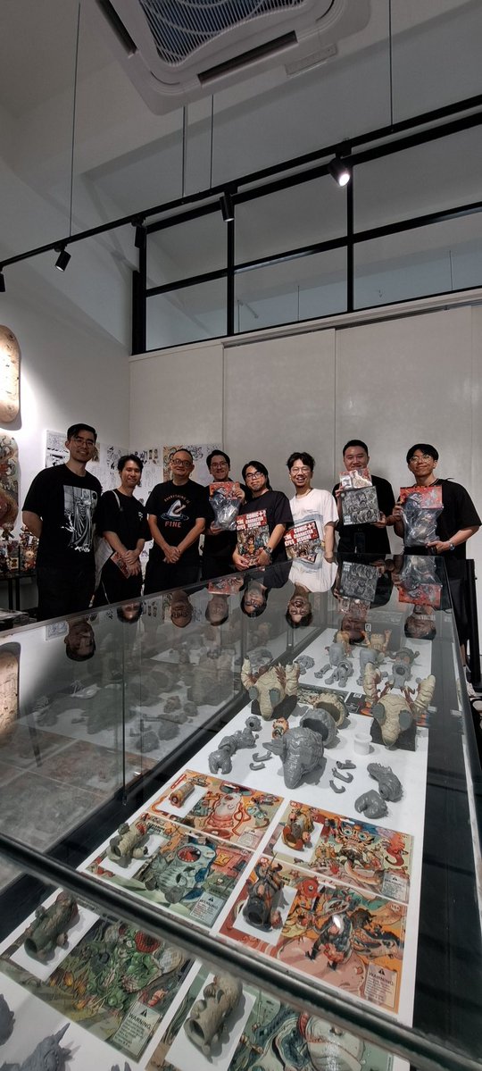 1000Tentacles tweet media